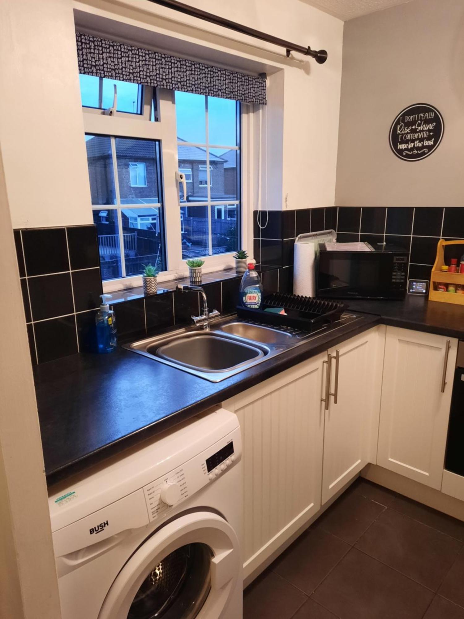 Redmire - 2 Bed 1St Floor Flat Overlooking Green Apartment Darlington  Bagian luar foto