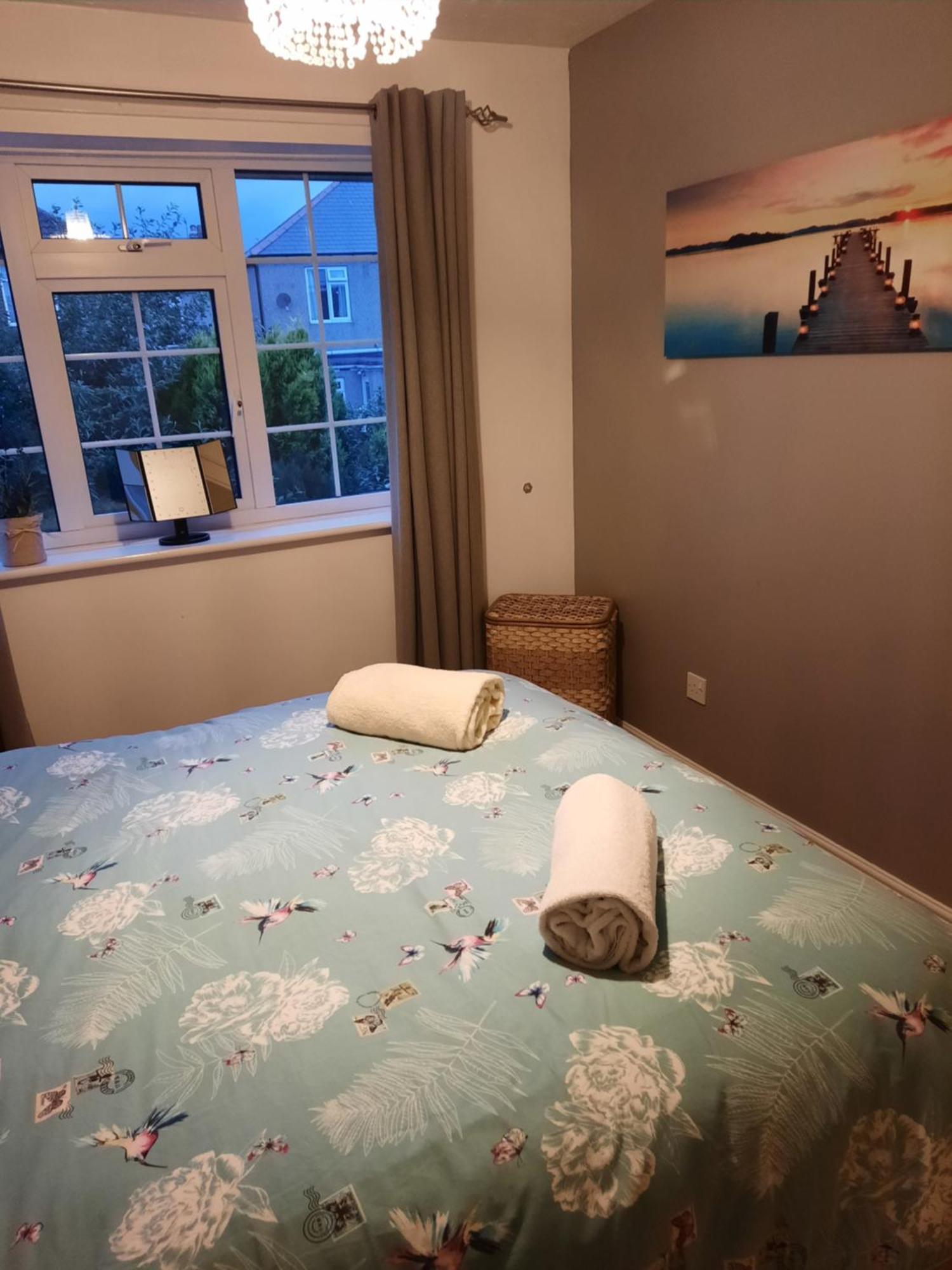 Redmire - 2 Bed 1St Floor Flat Overlooking Green Apartment Darlington  Bagian luar foto